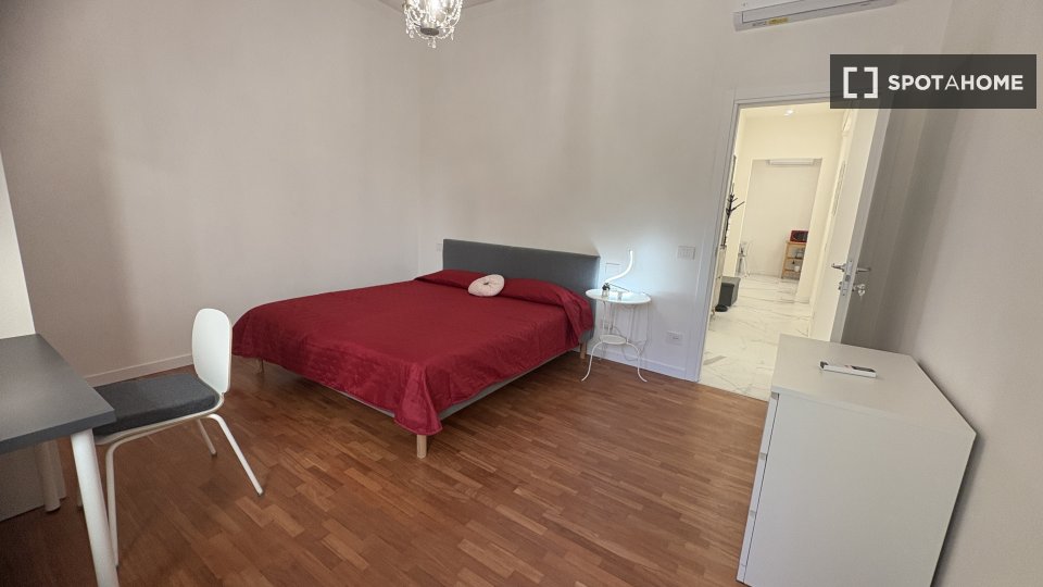 Double room Florence, 2 beds — photo 31