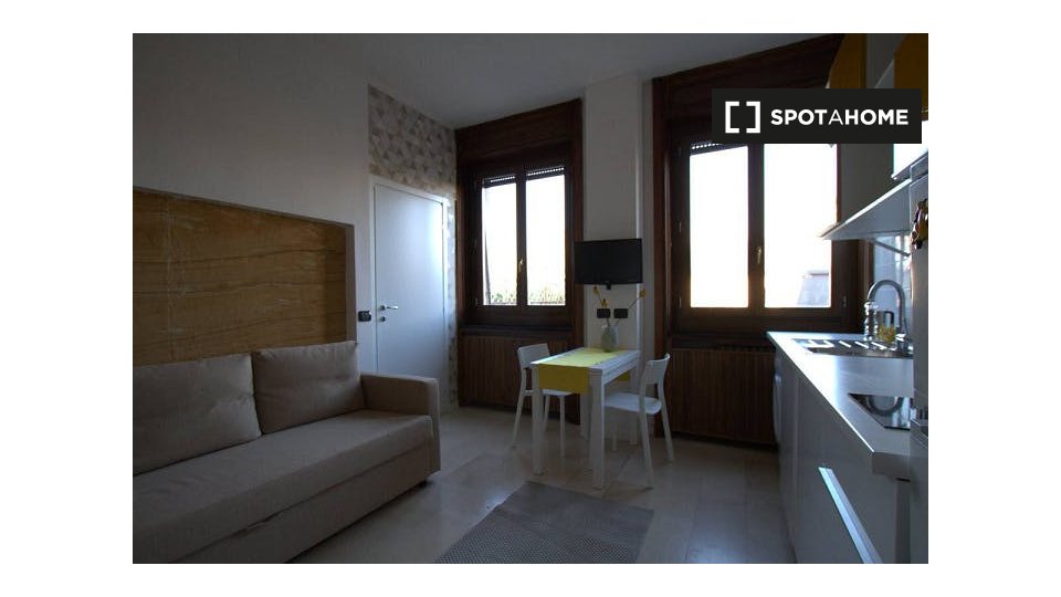 Apartment Milan, 1 bed, 50m² — photo 13