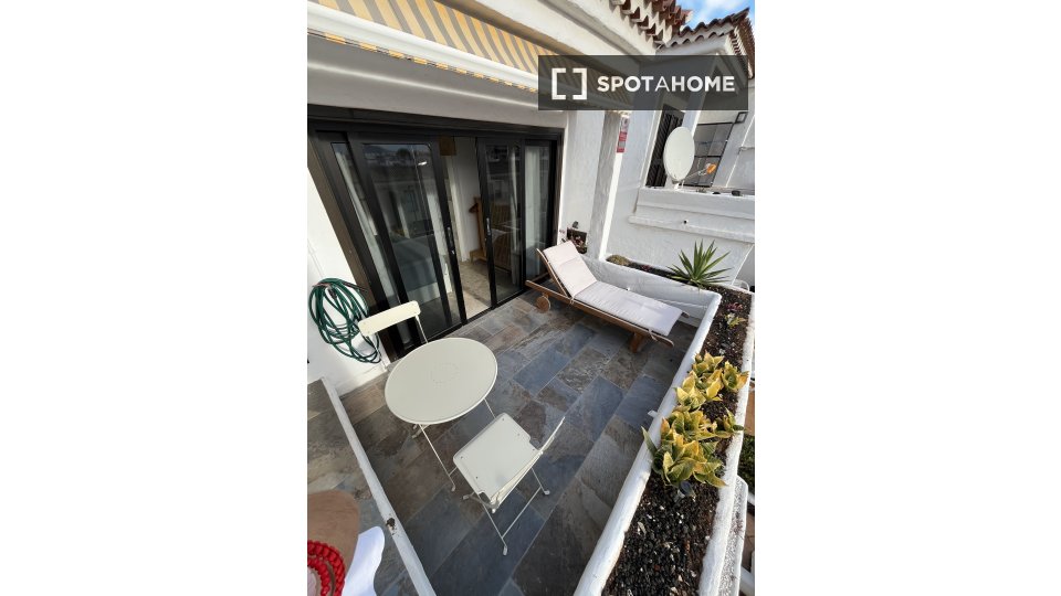 Apartment Santa_Cruz_De_Tenerife, 1 bed, 65m² — photo 8
