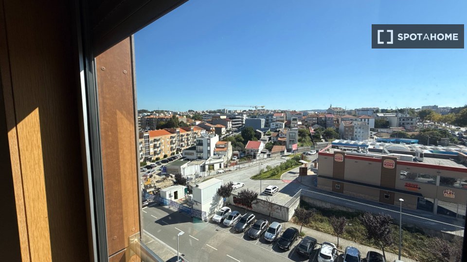 Double room Porto, 2 beds, 38m² — photo 6