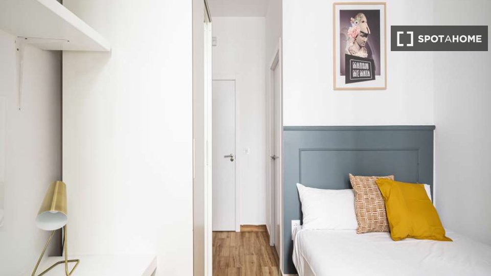 Double room Madrid, 67 beds — photo 1