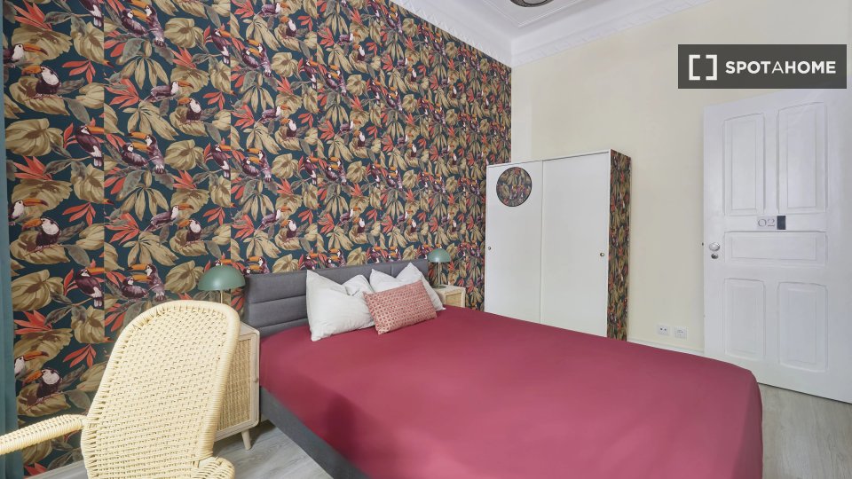 Double room Lisbon, 5 beds — photo 3