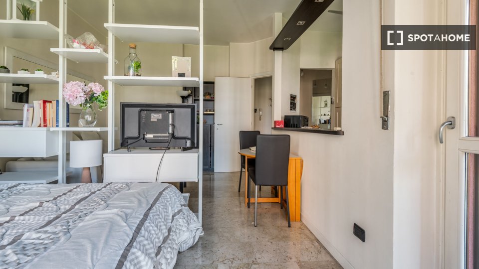 Apartment Milan, 1 bed, 40m² — photo 10