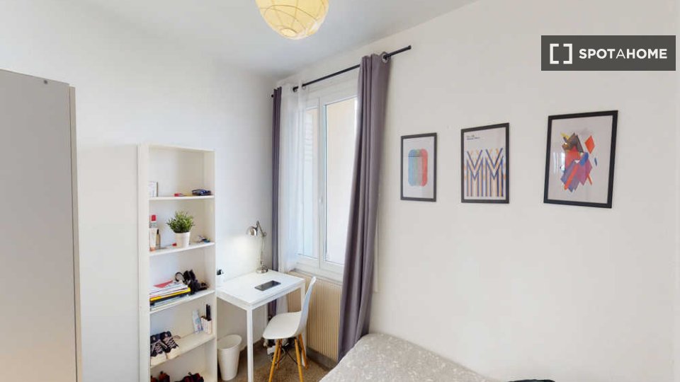 Double room Montpellier, 4 beds, 90m² — photo 12