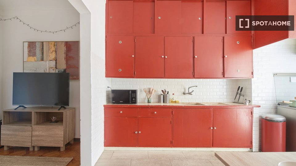 Double room Lisbon, 6 beds — photo 8