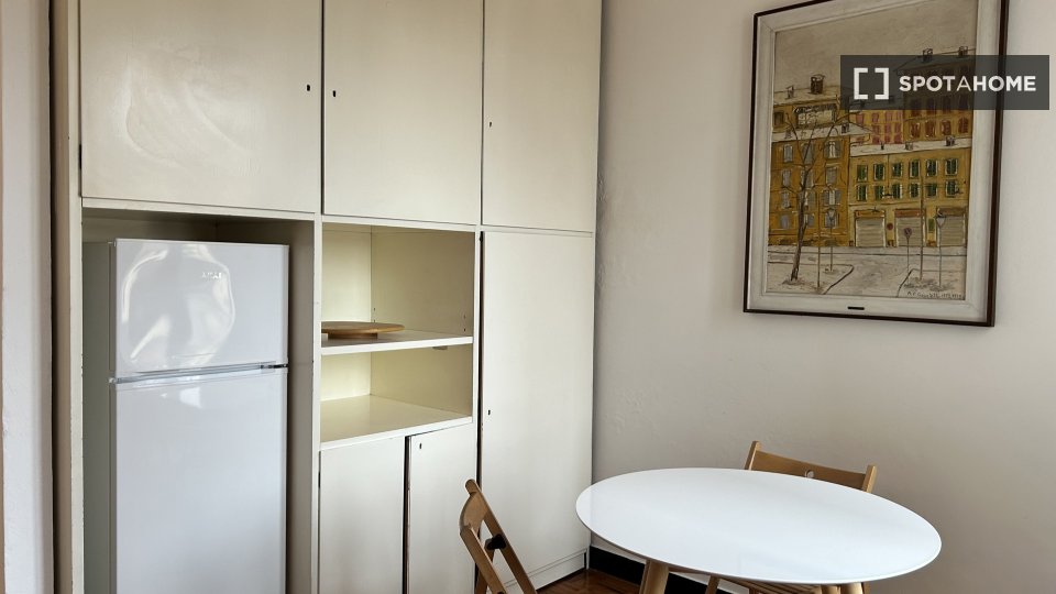 Apartment Milan, 1 bed, 78m² — photo 52