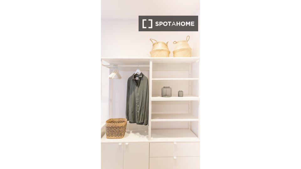 Double room Barcelona, 16 beds, 380m² — photo 9