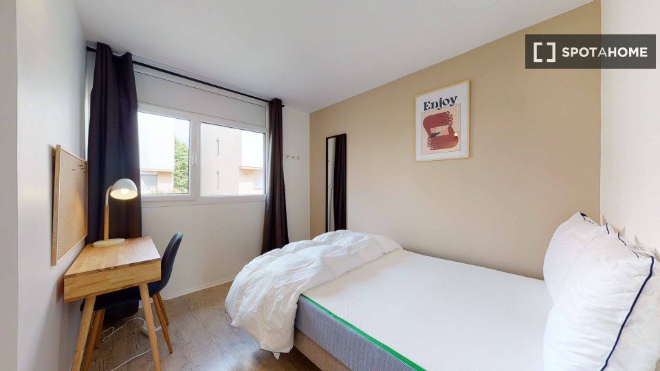 Double room Paris, 12 beds — photo 9