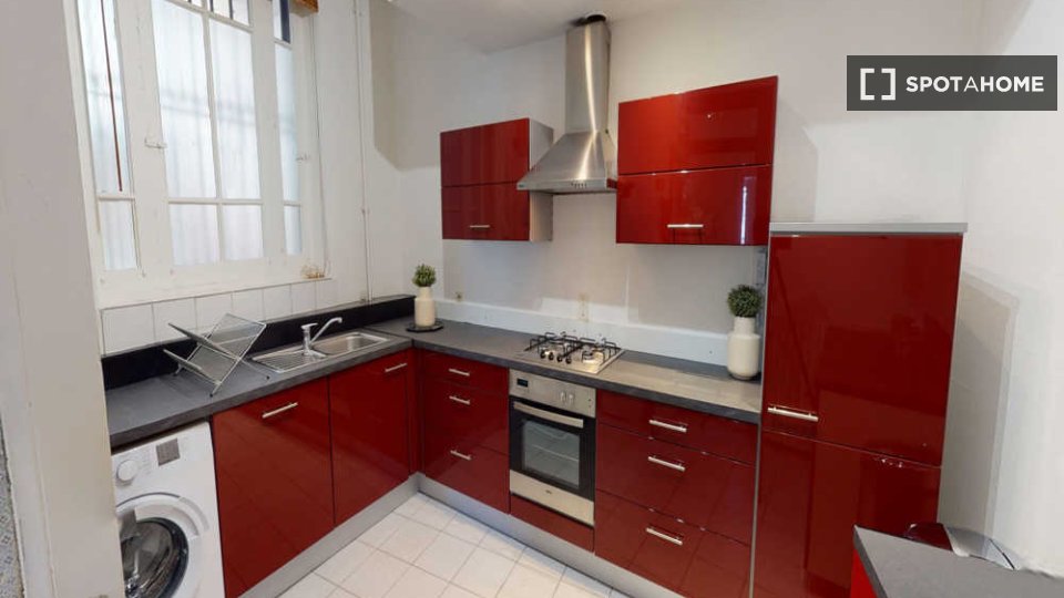 Double room Lyon, 5 beds, 130m² — photo 15