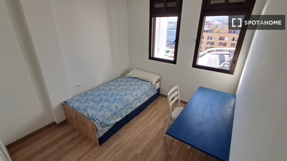 Apartment Santa_Cruz_De_Tenerife, 3 beds, 105m² — photo 15