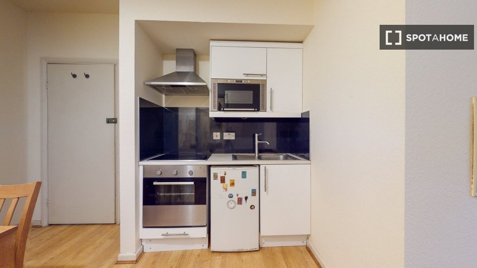 Apartment mono London — photo 14