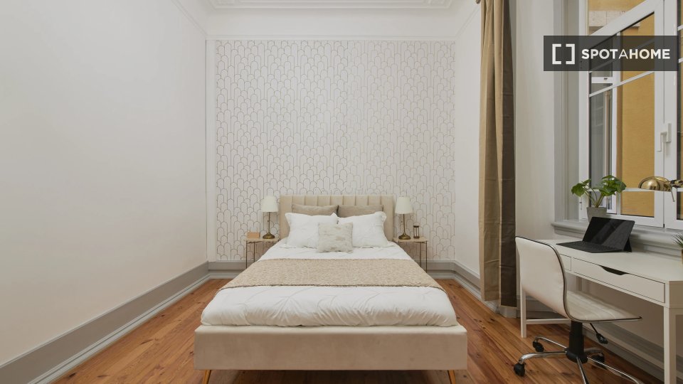 Double room Lisbon, 10 beds — photo 12