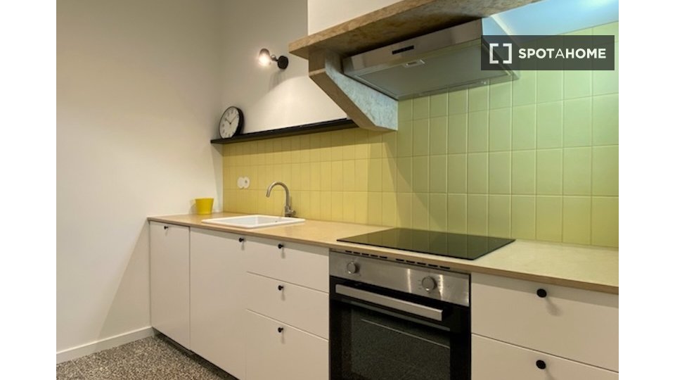 Apartment Lisbon, 2 beds — photo 20