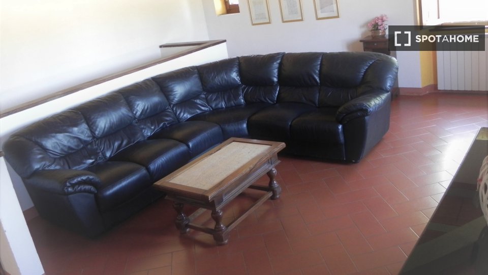 Apartment Florence, 2 beds, 80m² — photo 2