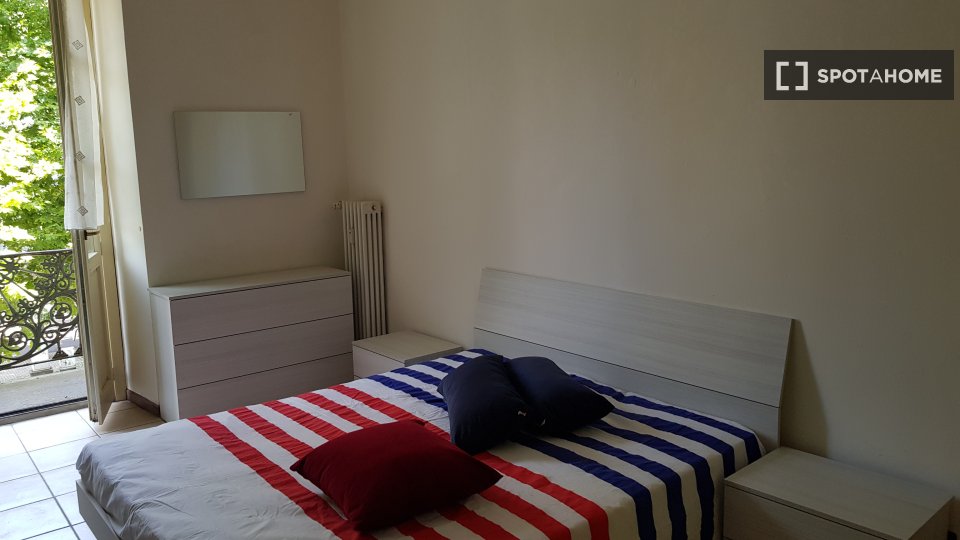 Double room Turin, 5 beds, 122m² — photo 15