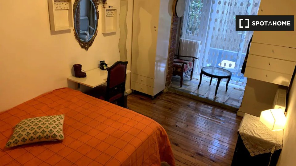 Double room Istanbul, 2 beds — photo 13