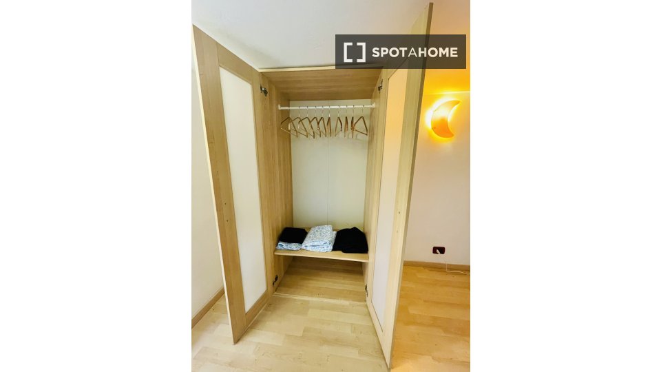 Apartment Rome, 1 bed — photo 24
