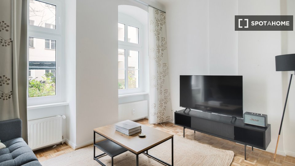 Apartment Berlin, 1 bed, 50m² — photo 2