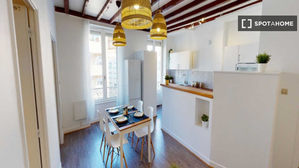 Camera doppia Lione, 3 camere, 80m² — foto 7