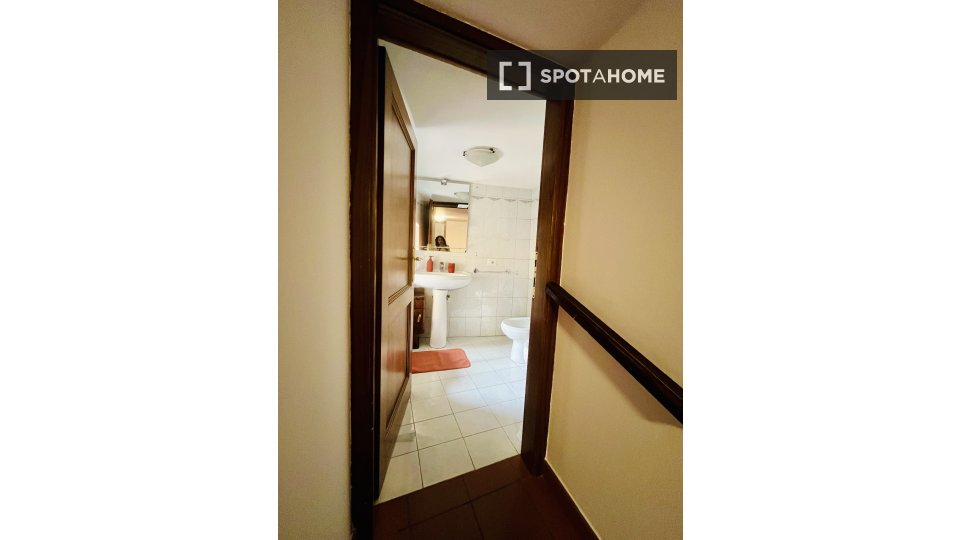 Double room Perugia, 3 beds, 100m² — photo 10