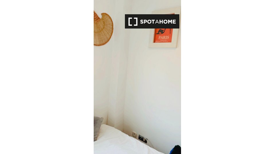 Double room Madrid, 4 beds, 120m² — photo 6