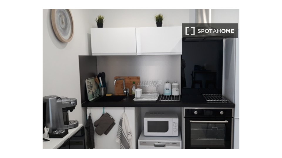 Apartment Montpellier, 1 bed — photo 3
