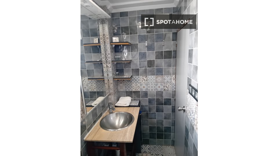 Apartment Madrid, 3 beds, 75m² — photo 30