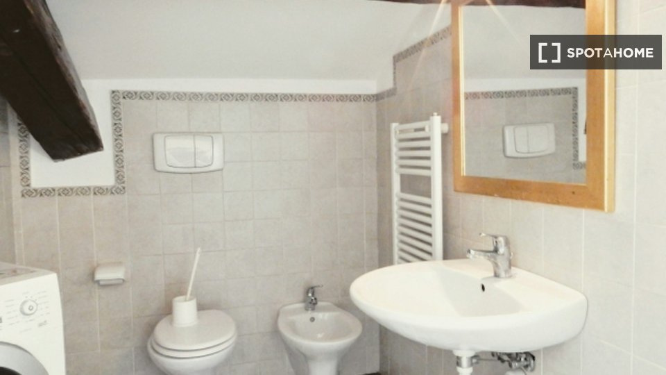 Double room Trento, 3 beds — photo 5