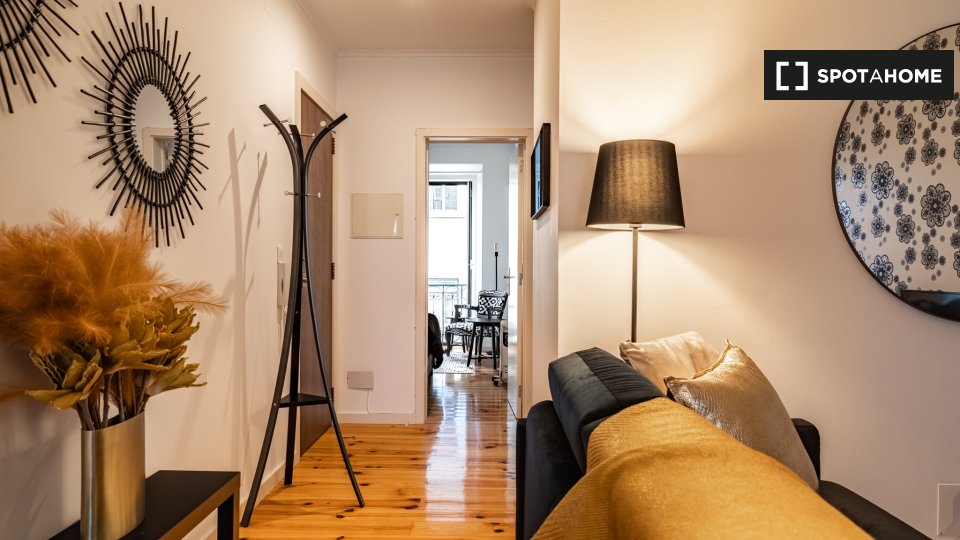 Apartment Lisbon, 2 beds — photo 12