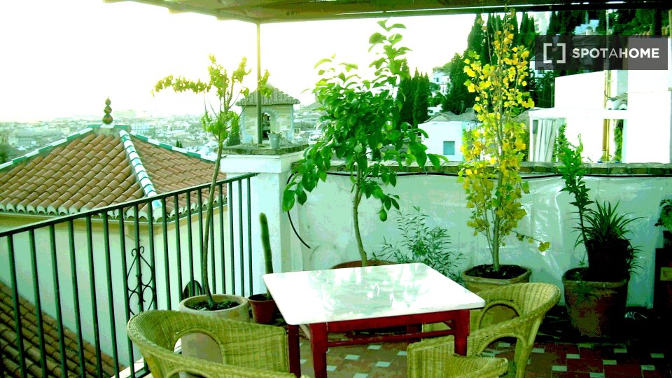 Apartment mono Granada, 22m² — photo 2