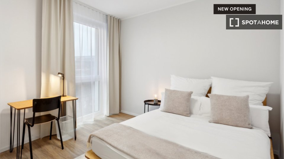 Double room Leipzig, 2 beds, 46m² — photo 12
