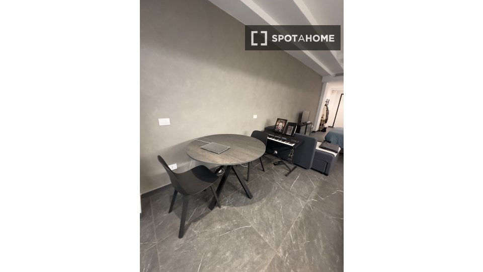 Apartment mono Milan, 40m² — photo 11