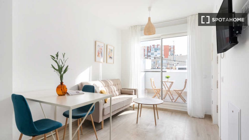 Double room Madrid, 12 beds — photo 86