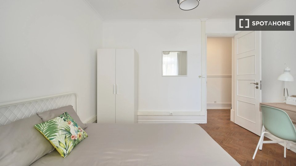 Double room Lisbon, 8 beds — photo 11