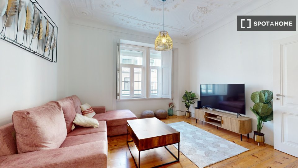 Apartment Lisbon, 2 beds — photo 10