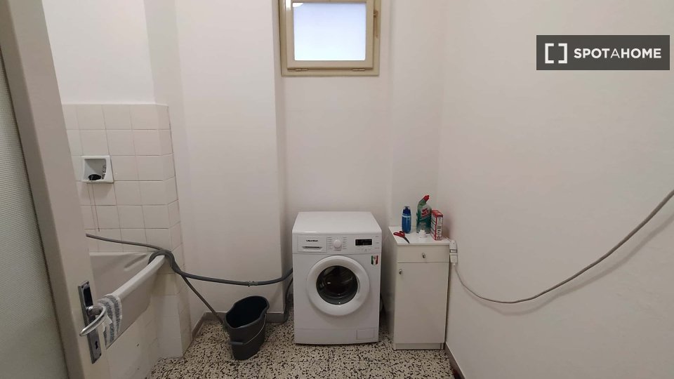 Double room Trento, 1 bed — photo 6