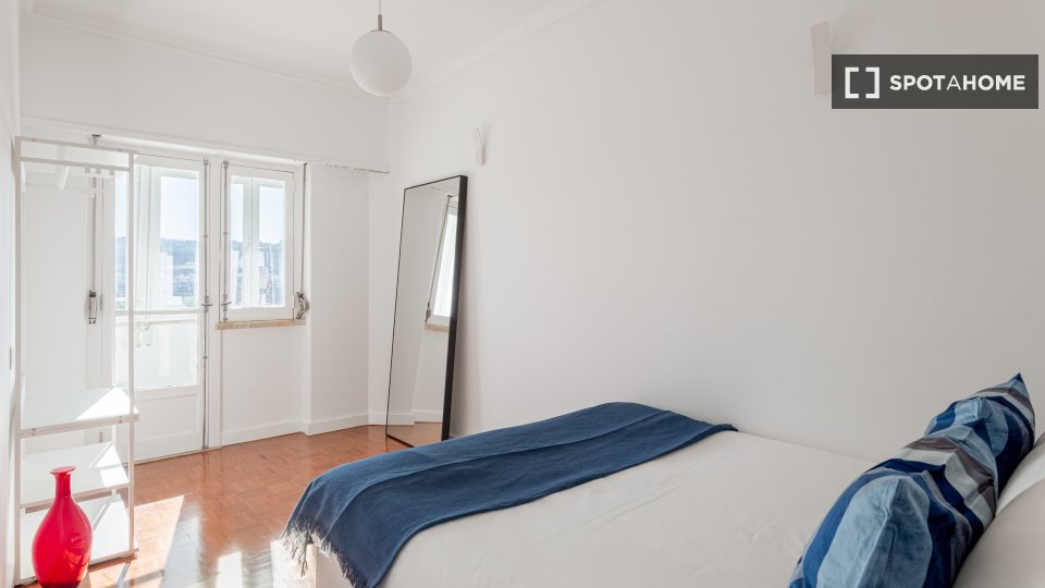 Apartment Lisbon, 2 beds — photo 1