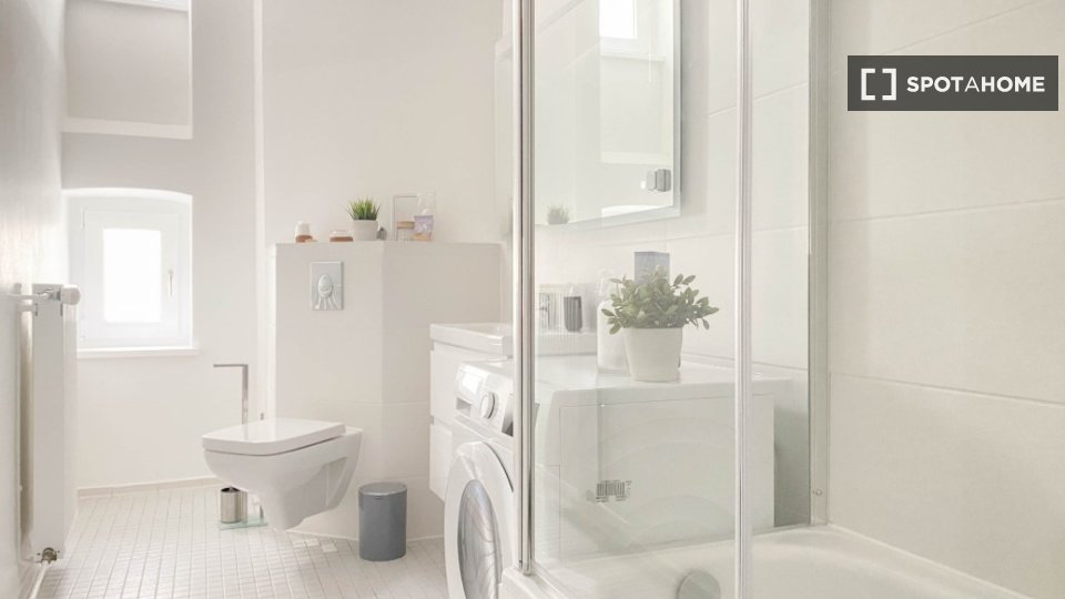 Apartment Berlin, 1 bed, 67m² — photo 8