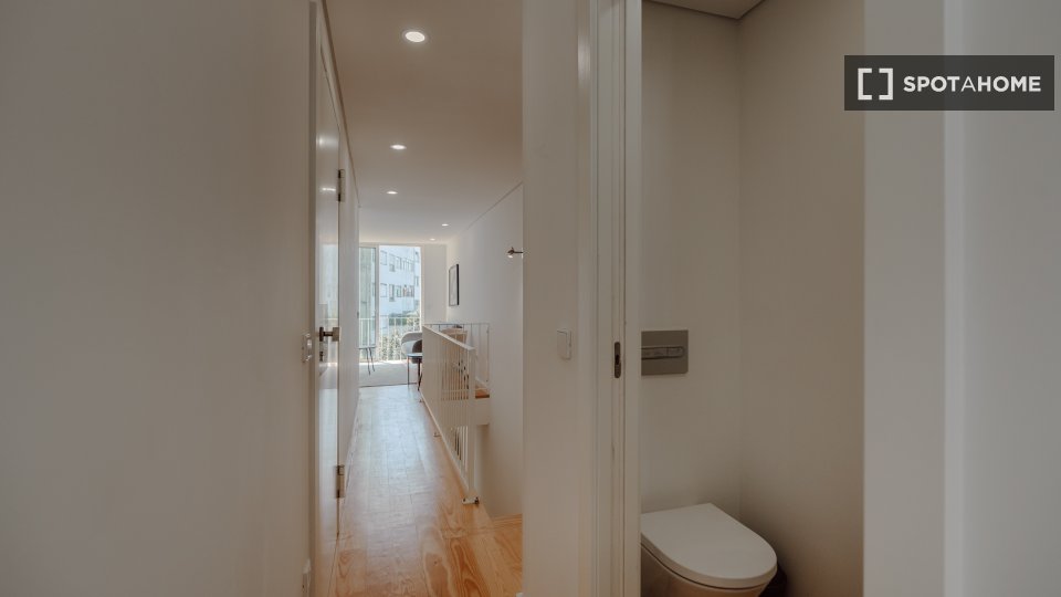 Apartment Porto, 1 bed, 100m² — photo 10