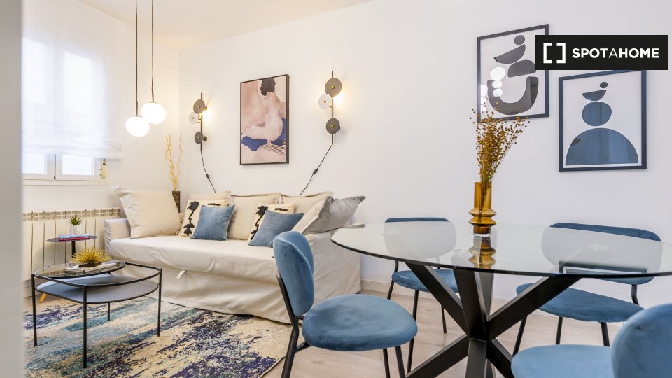 Apartment Madrid, 2 beds, 46m² — photo 1