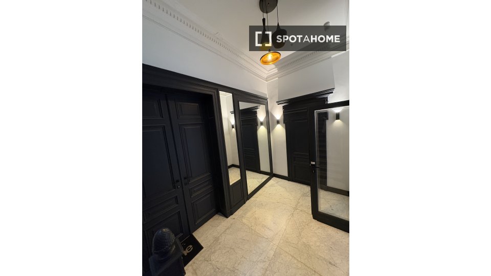 Apartment Brussels, 2 beds, 80m² — photo 3