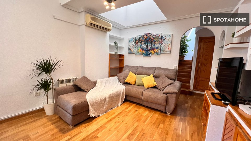 Apartment Madrid, 2 beds, 50m² — photo 18