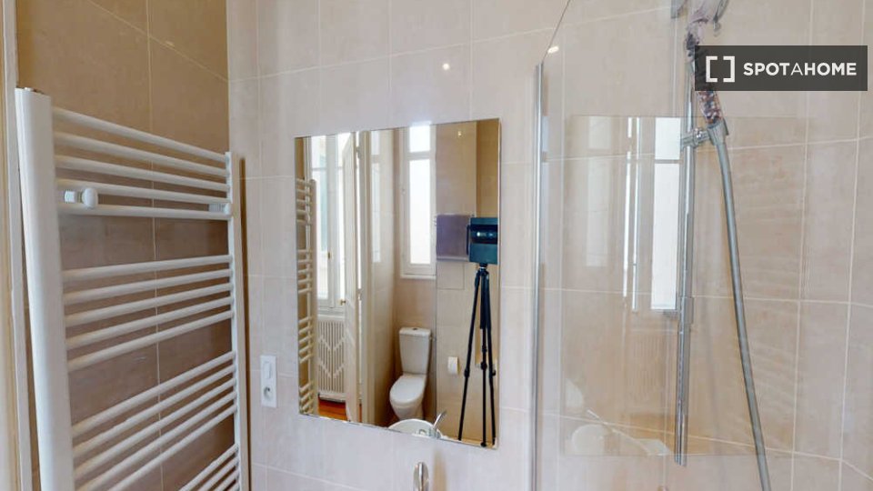 Camera doppia Parigi, 8 camere, 190m² — foto 7