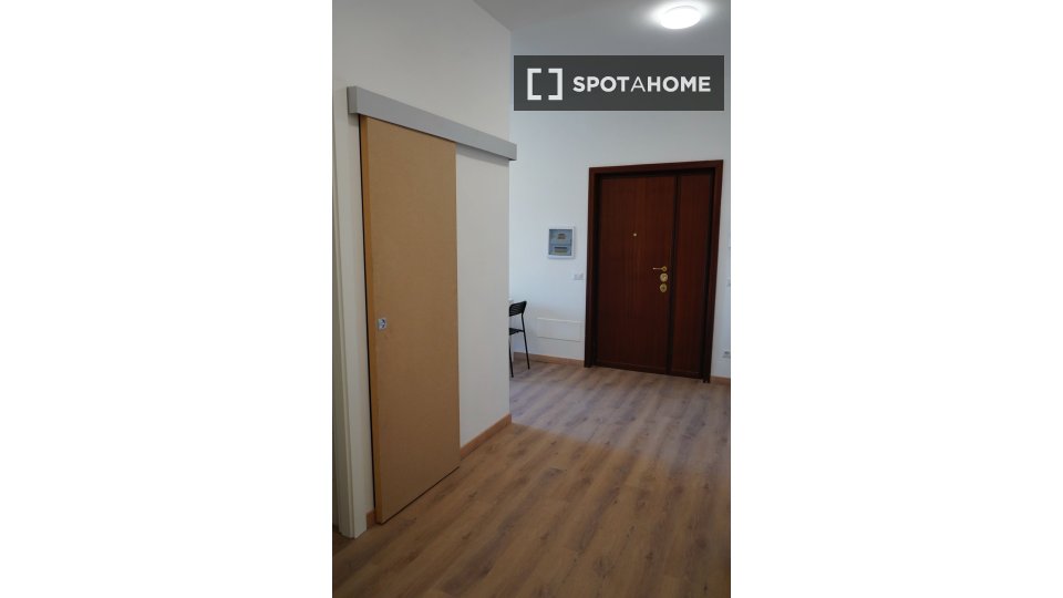 Double room Rome, 3 beds, 100m² — photo 19
