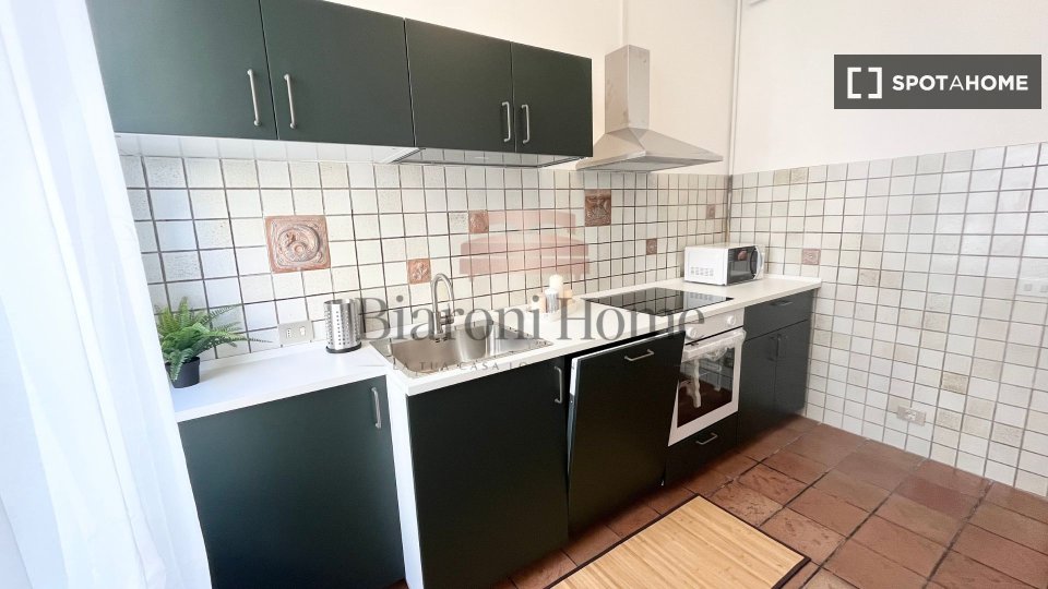 Double room Milan, 7 beds, 100m² — photo 13