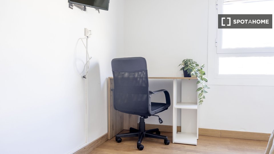 Chambre double Valence, 5 chambres, 130m² — photo 15