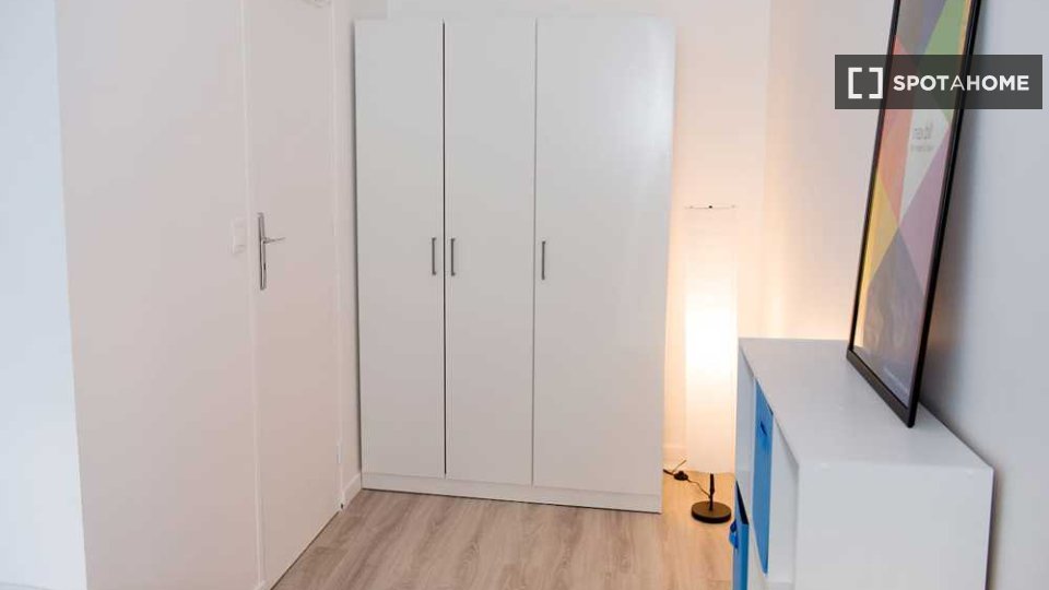Double room Paris, 4 beds, 90m² — photo 13