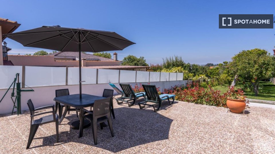 Apartment Porto, 3 beds, 130m² — photo 13