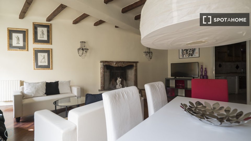Apartment Milan, 1 bed, 70m² — photo 4