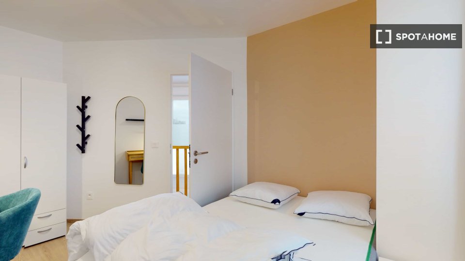 Double room Paris, 10 beds — photo 1